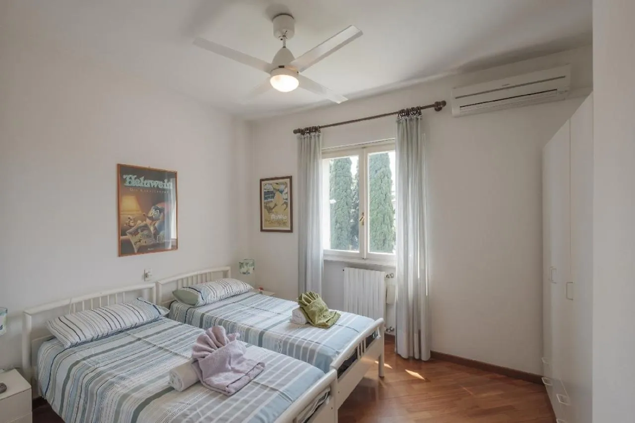 Villetta Daniela - A Due Passi Dalla Spiaggia Σιρμιόνε 0*,